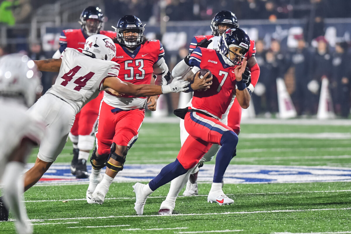 Fiesta Bowl Preview: Liberty offense will present some unique looks for Oregon