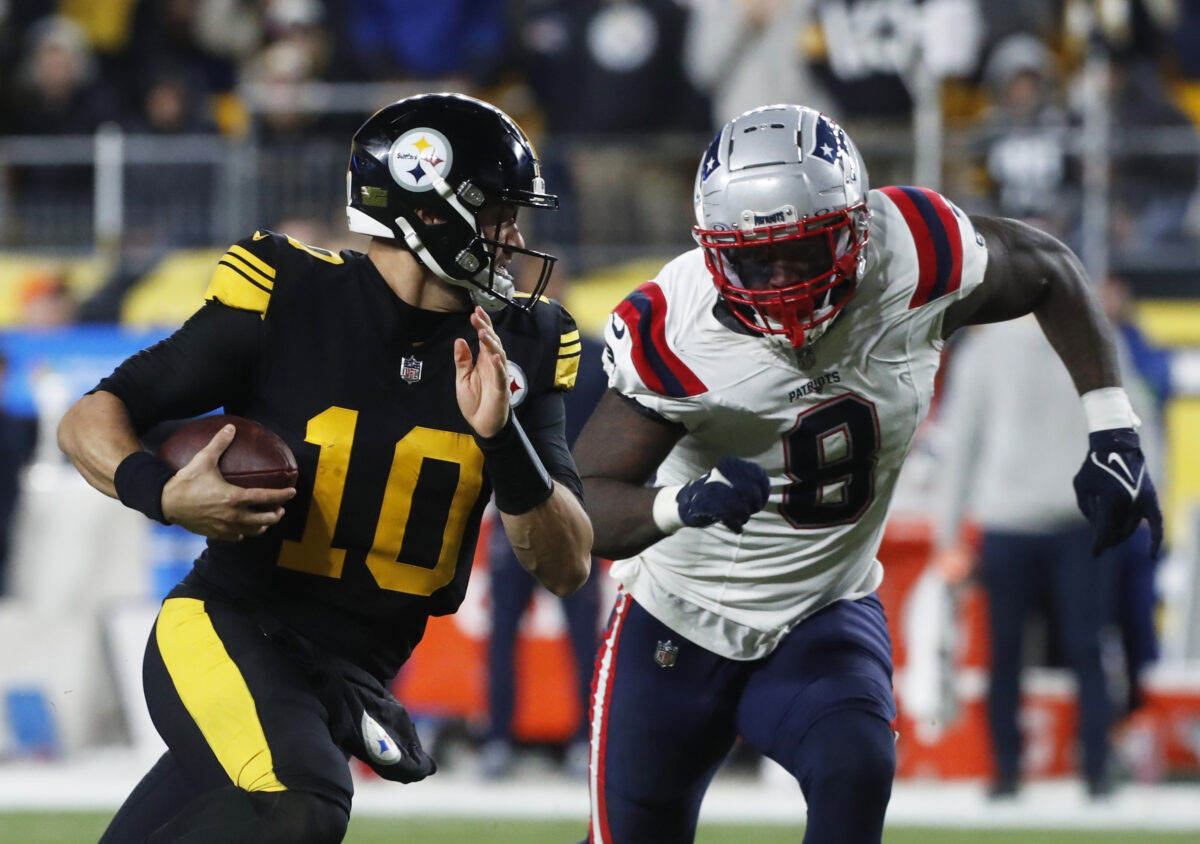 Mitch Trubisky has up-and-down game in Steelers’ TNF loss to Patriots