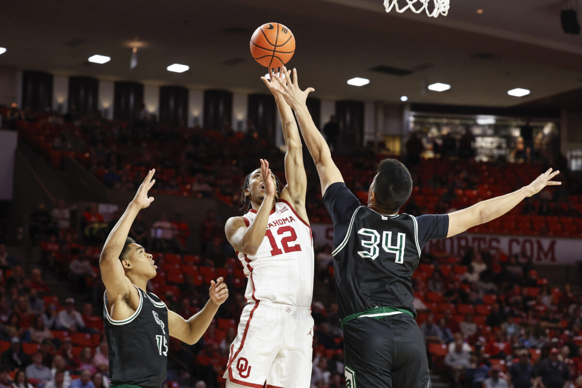 Oklahoma Sooners continue to climb in latest USA TODAY Sports Coaches Poll
