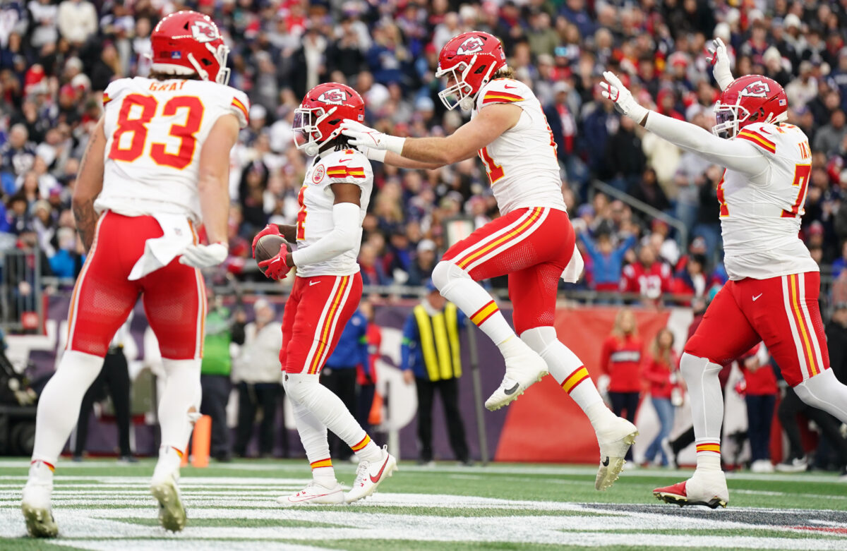 Chiefs get tricky for touchdown against Patriots