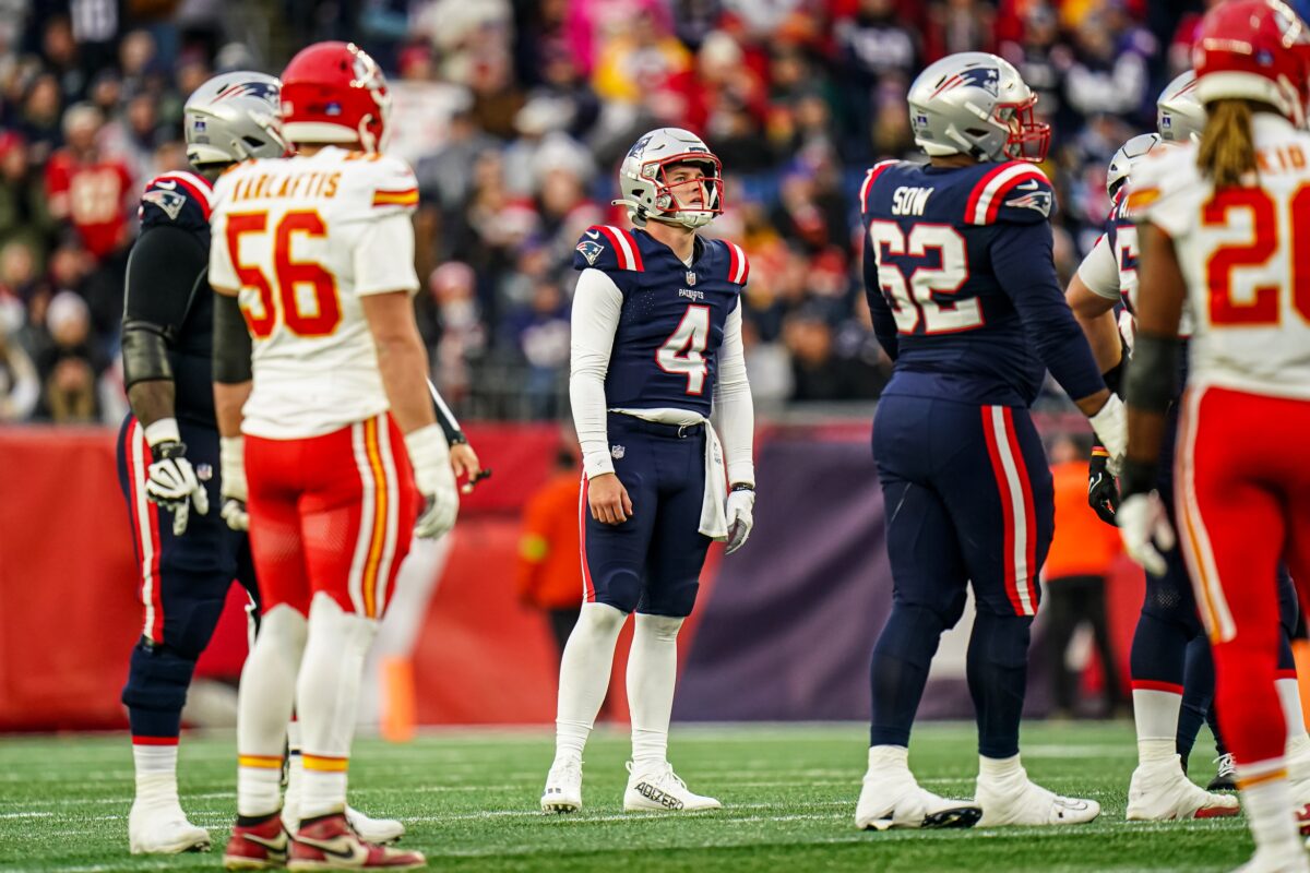 NFL quarterbacks by Total QBR: Where Patriots’ Bailey Zappe ranked in Week 15