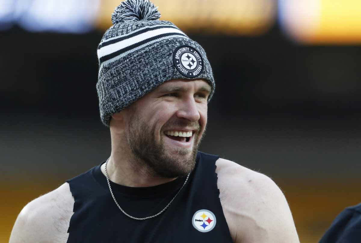 Steelers LB T.J. Watt helps with pregame gender reveal