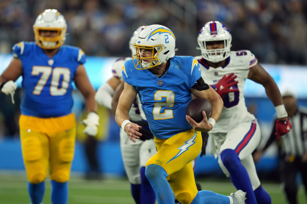 Chargers PFF grades: Best, worst performers in Week 16 loss to Bills
