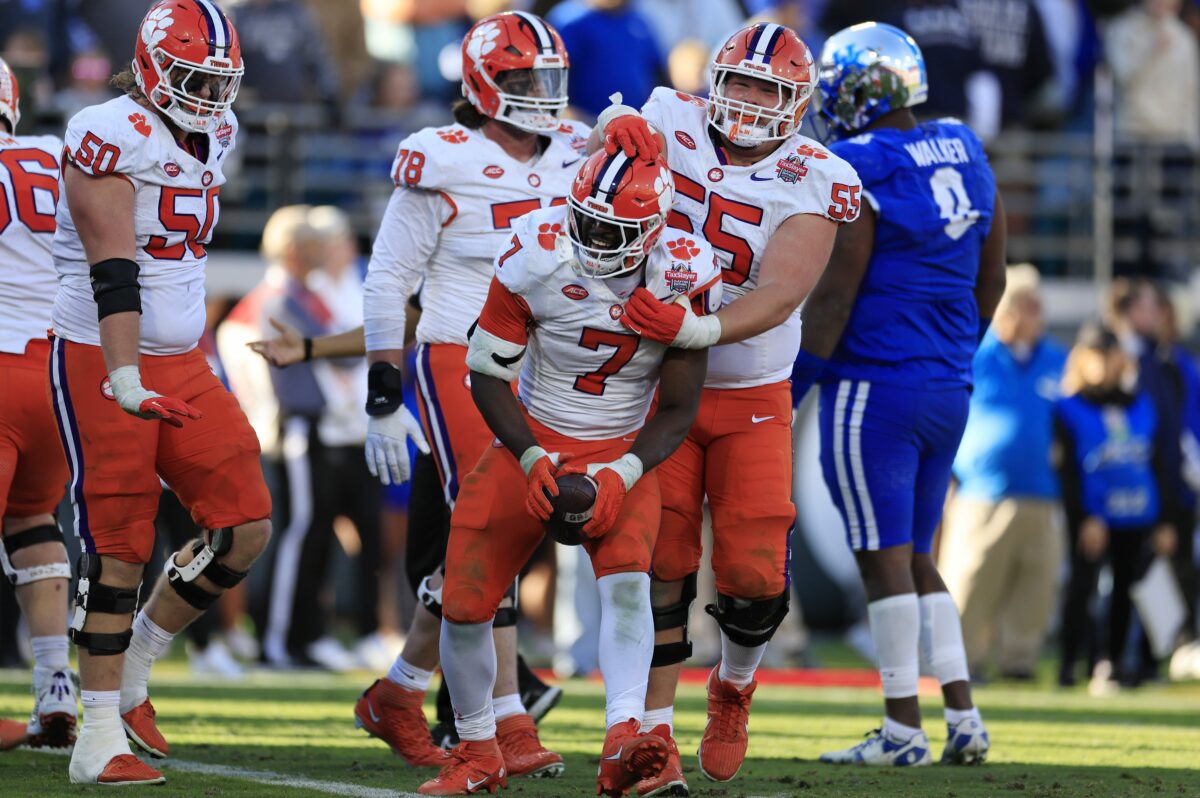 Watch: Phil Mafah’s Gator Bowl-winning touchdown run against Kentucky