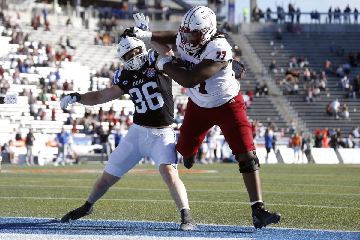 Troy left tackle Derrick Graham scored a big-man touchdown to the delight of fans everywhere