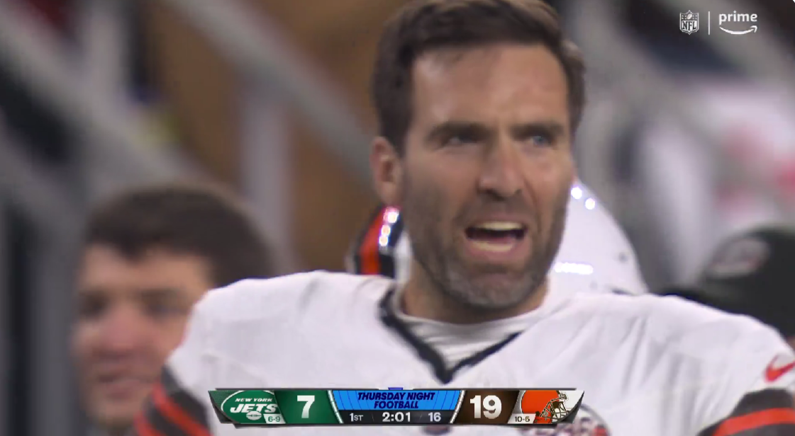 Joe Flacco mouthed a delightful, NSFW sideline celebration after a Browns pick-6