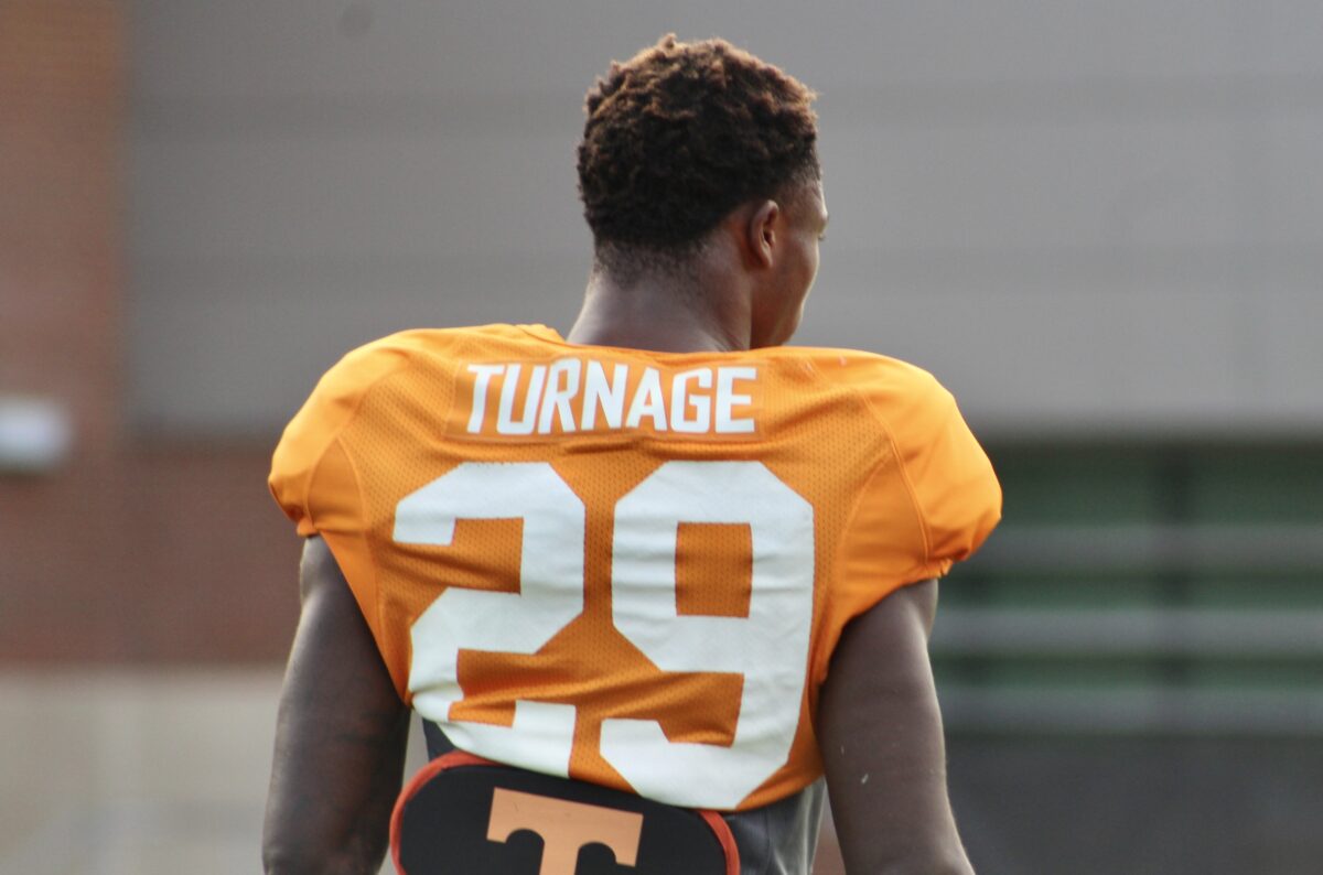 Vols’ defensive back Brandon Turnage enters transfer portal