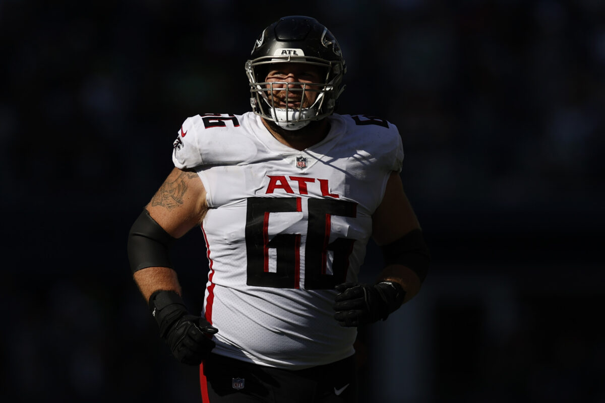 Saints signed a former Falcons OL before critical Week 18 finale
