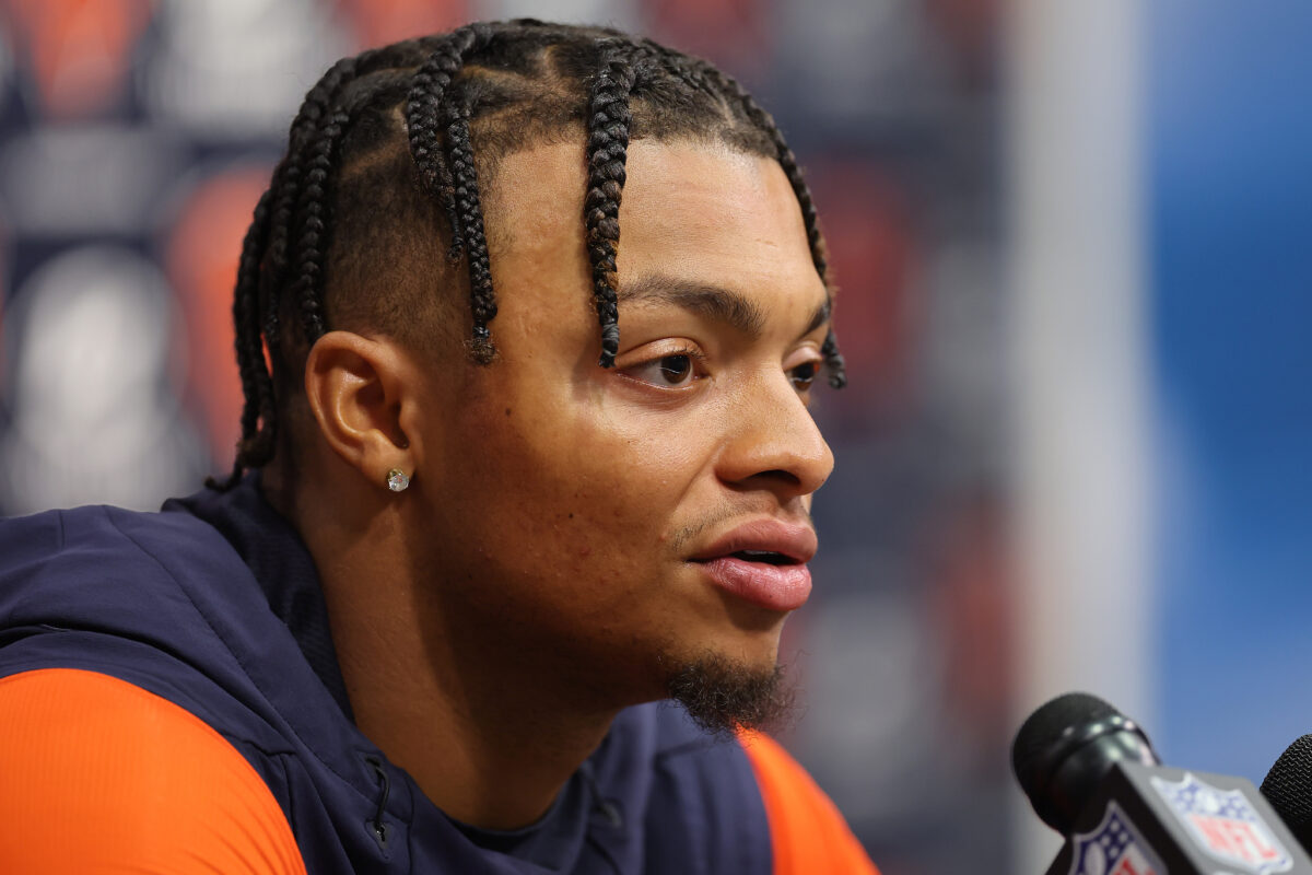Bears QB Justin Fields hilariously roasts Packers fans