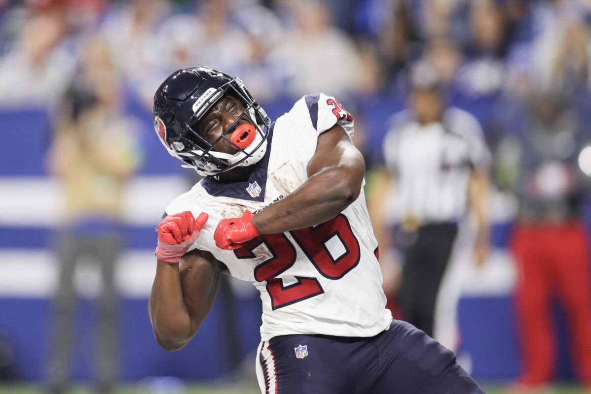 Texans secure playoff spot with 23-19 win vs. Colts