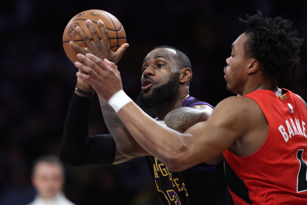 NBA Twitter reacts to Lakers-Raptors officiating: ‘Sometimes the 10, 12, 15 or 29 straight calls just aren’t gonna go your way’