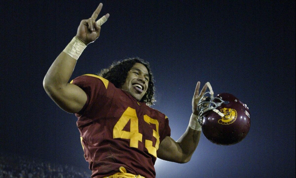 Former USC star Troy Polamalu shares his favorite Pete Carroll story