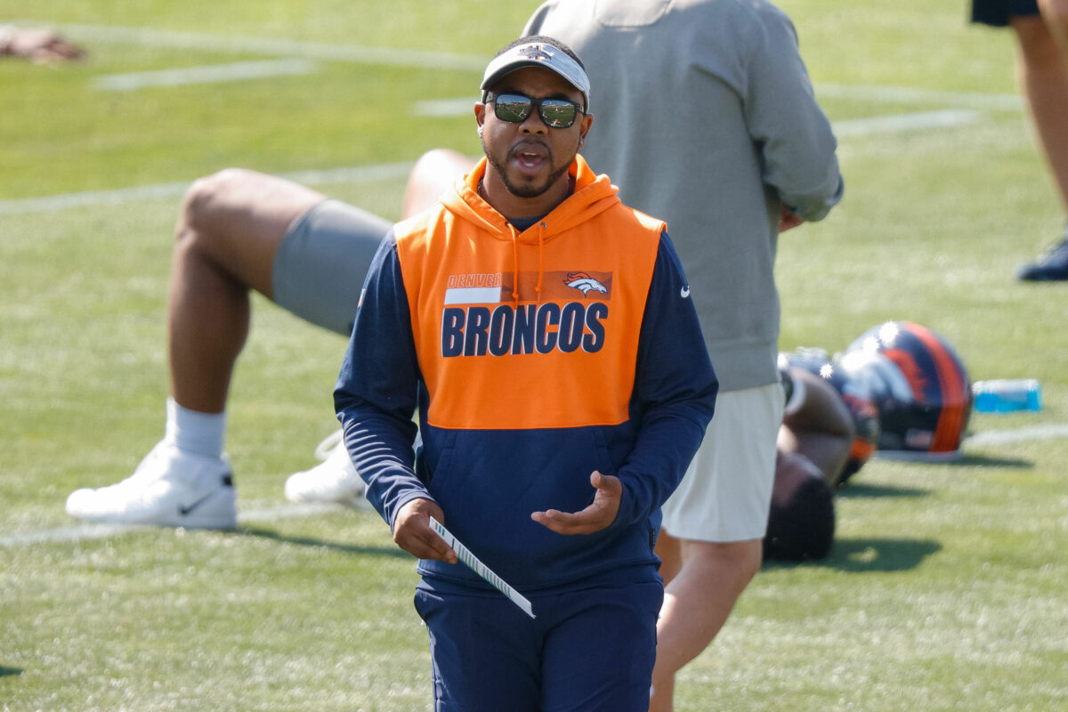 Broncos in danger of losing DBs coach Christian Parker to Patriots