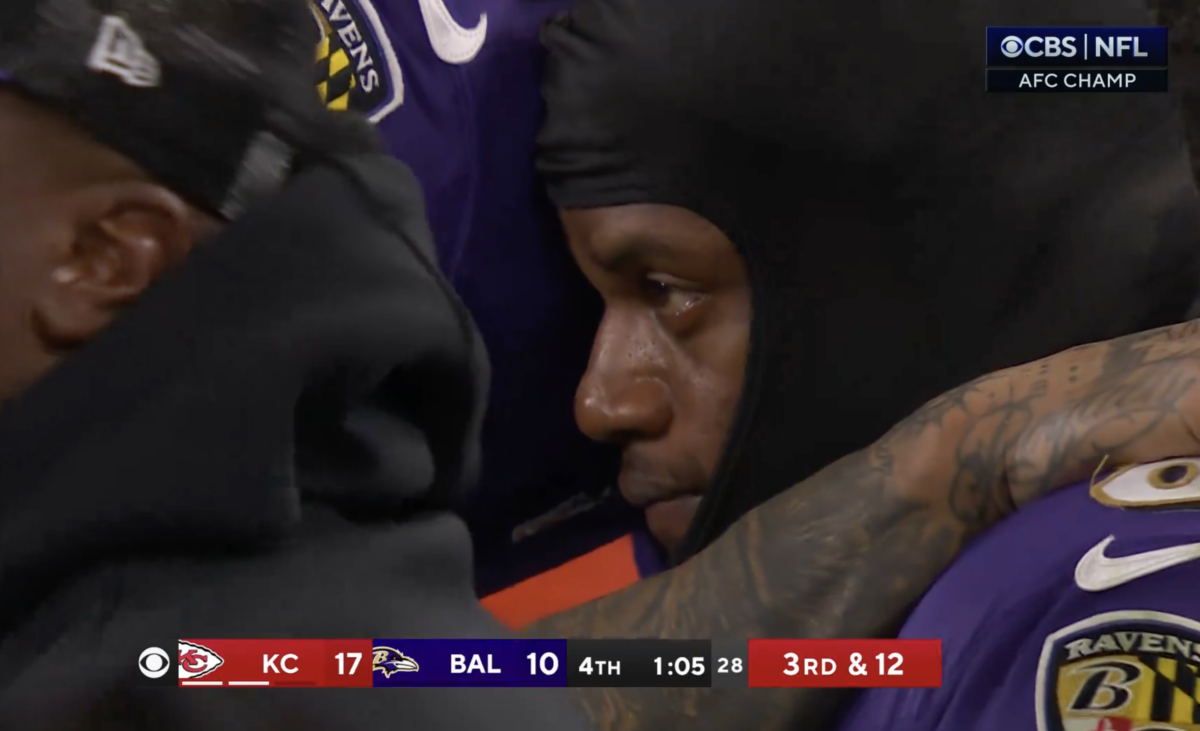 Odell Beckham Jr. consoled a visibly heartbroken Lamar Jackson after Ravens’ AFC title game collapse