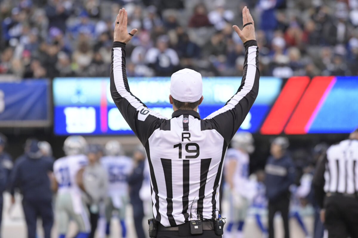Twitter reacts as Ron Torbert named referee for Cowboys-Packers wild-card game