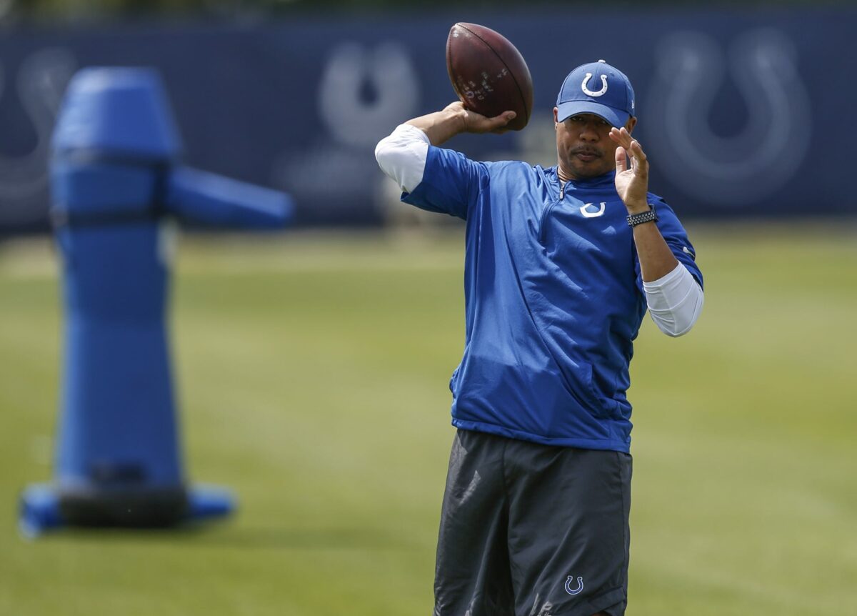 Report: Chargers request to interview Marcus Brady for offensive coordinator vacancy