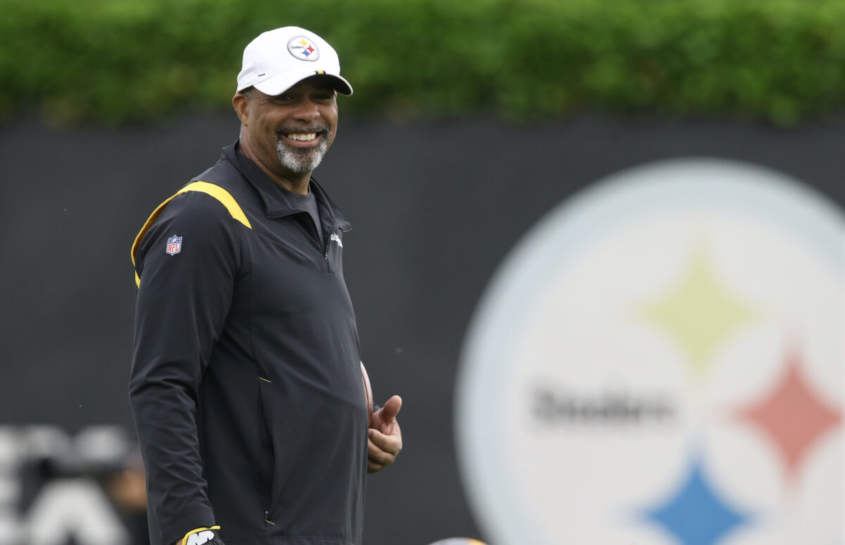 Report: Steelers retaining DC Teryl Austin