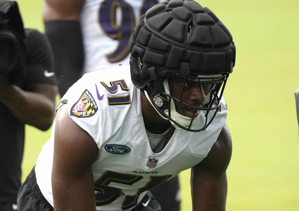 Steelers claim former Ravens LB Jeremiah Moon off waivers