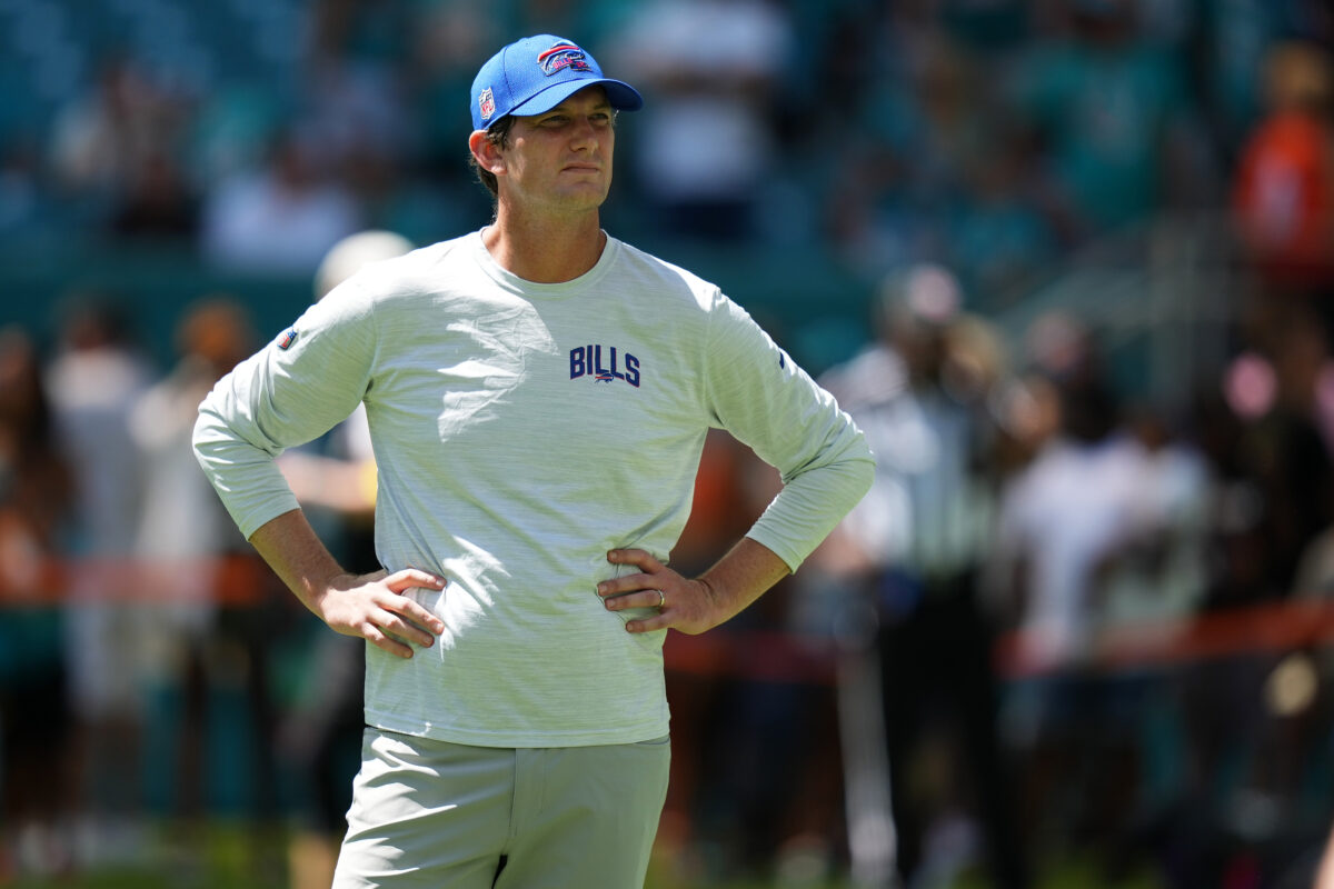 Former Bills OC Ken Dorsey to interview with Buccaneers