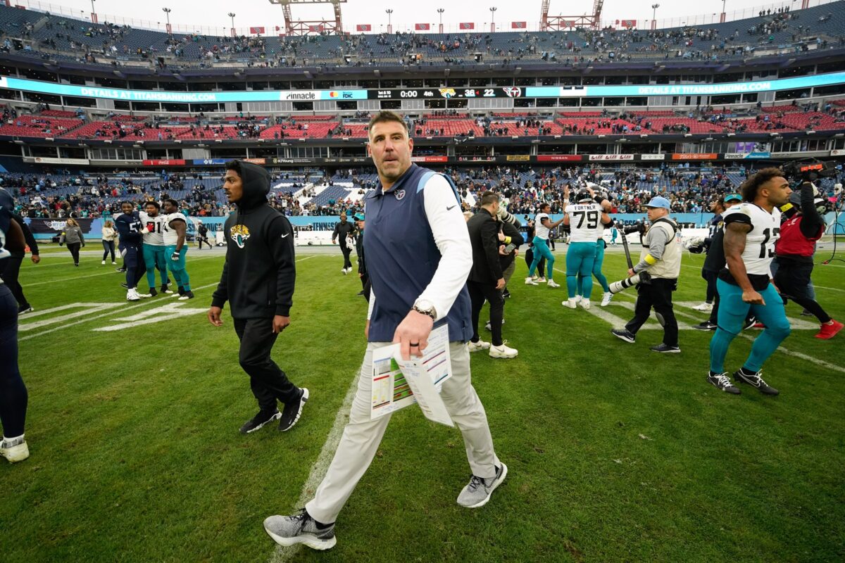 Patriots reportedly factored into Titans firing Mike Vrabel