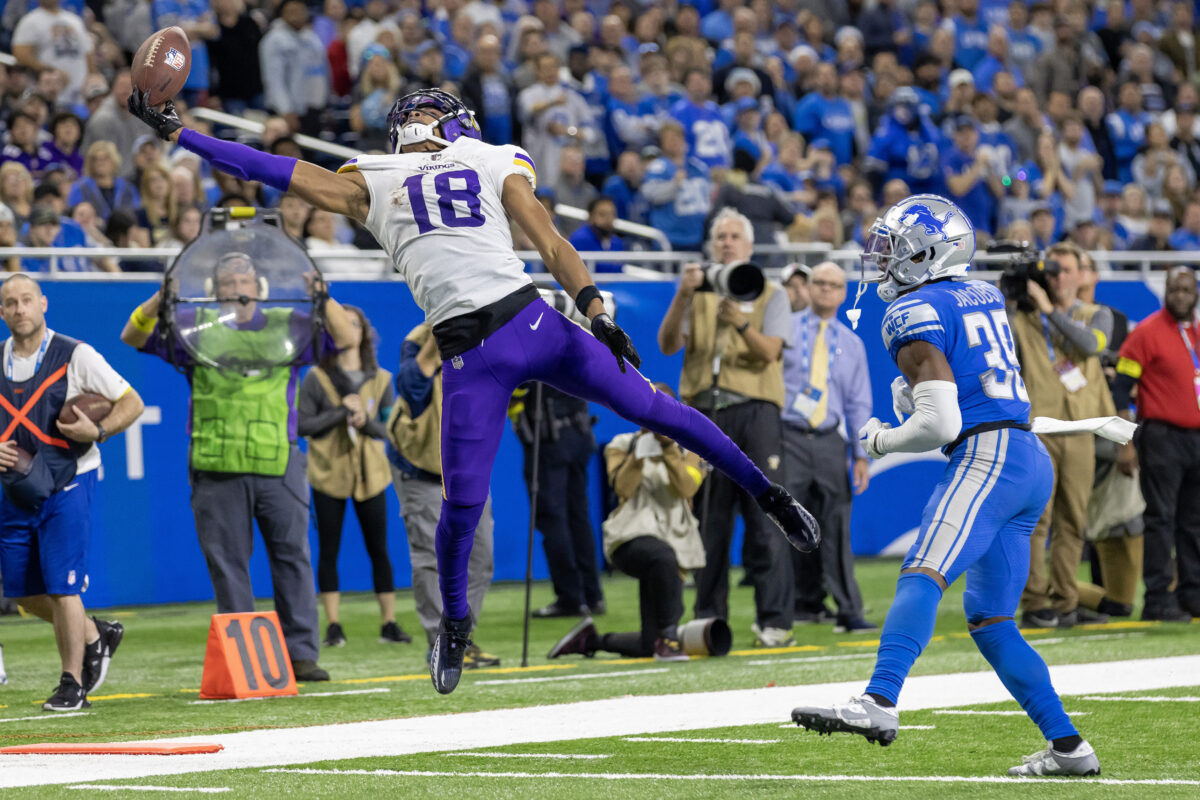 How to buy Minnesota Vikings at Detroit Lions NFL Week 18 tickets