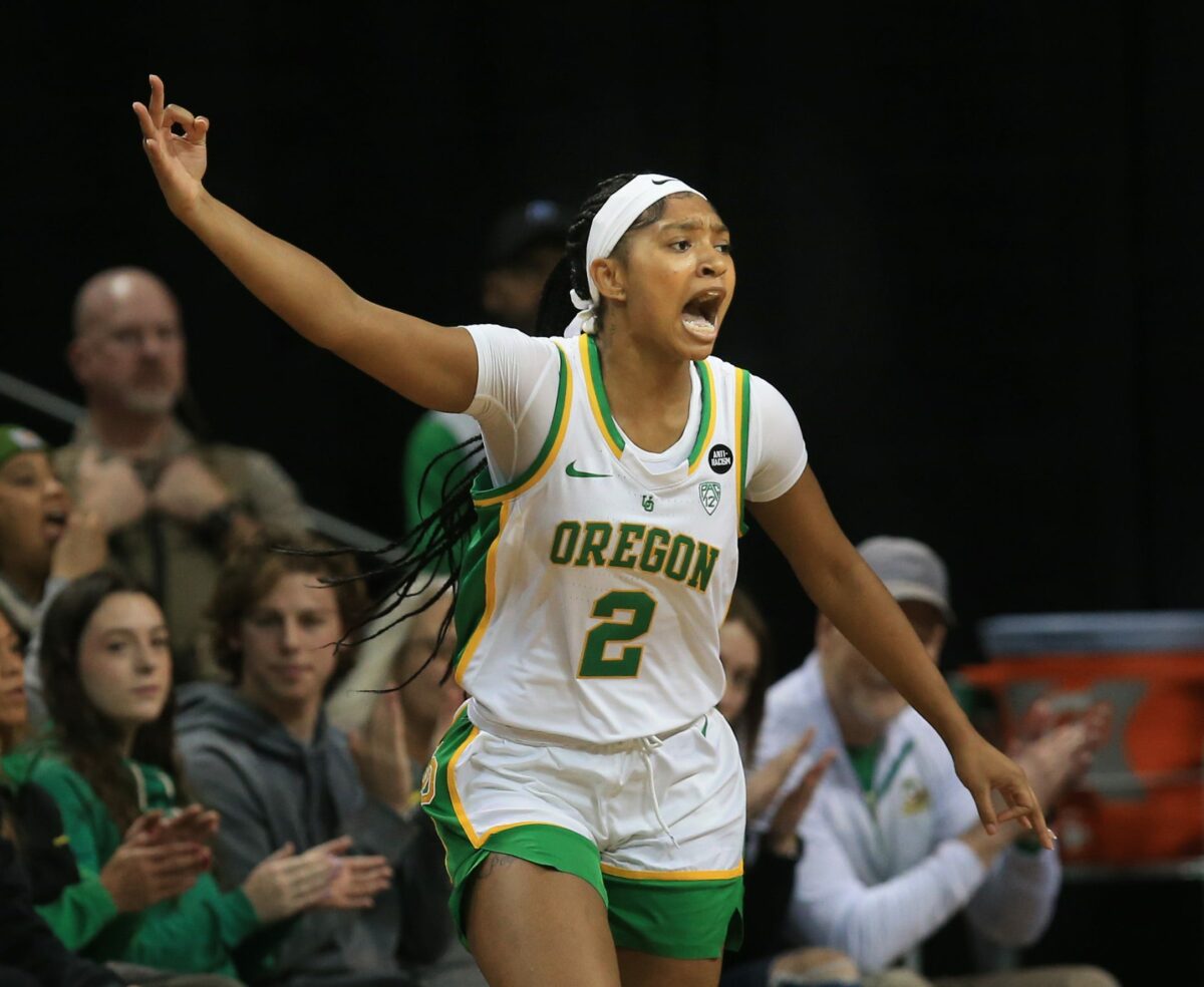 WBB Recap: Ducks find the win column with victory over ASU