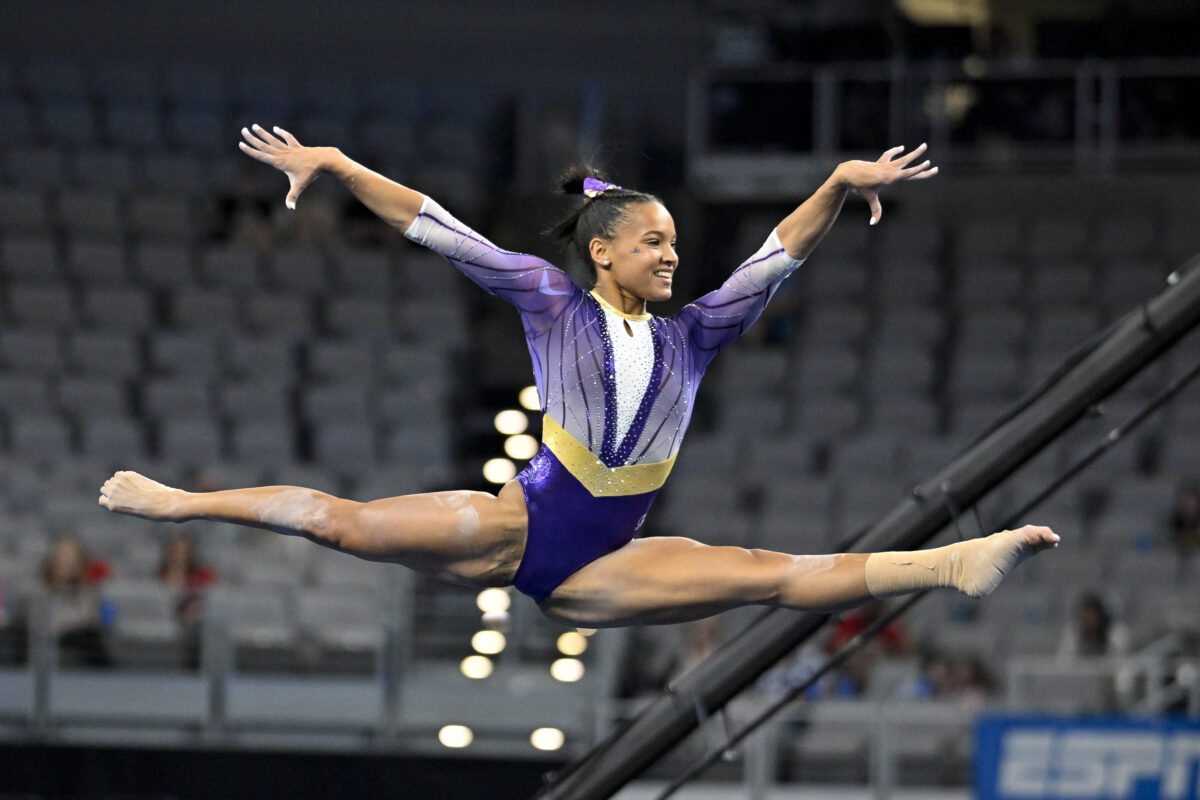 LSU gymnastics takes 2nd place in star-studded national meet