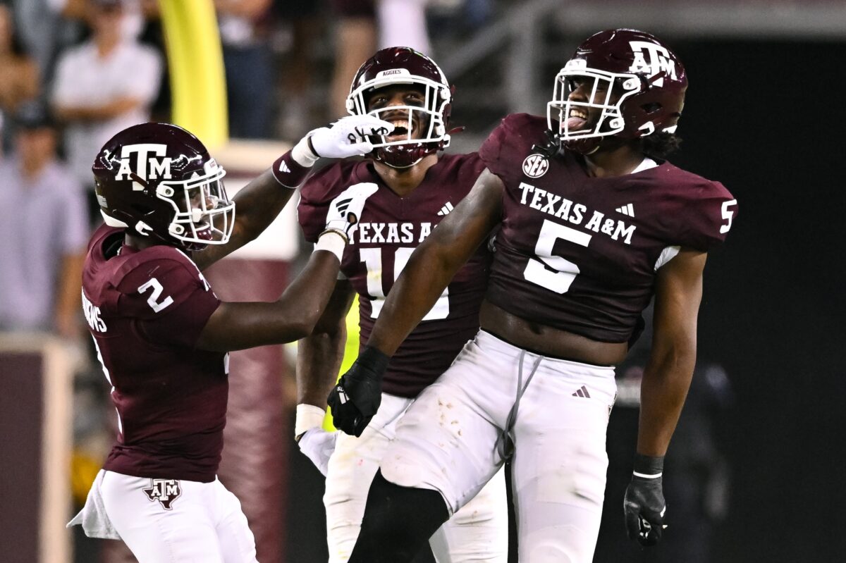 Texas A&M DT Shemar Turner officially announces his return for the 2024 season