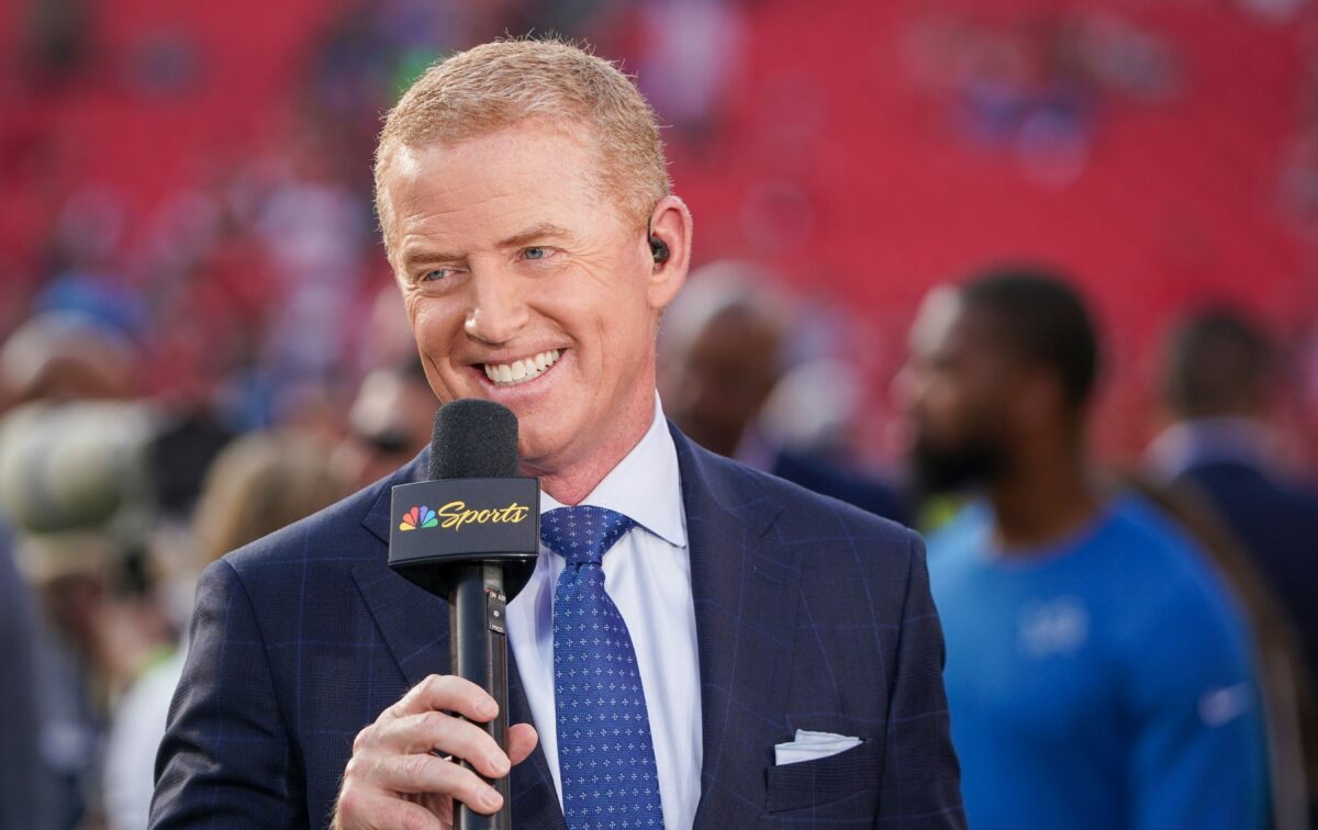 The Chiefs-Dolphins game demonstrated how awful Jason Garrett is as an announcer