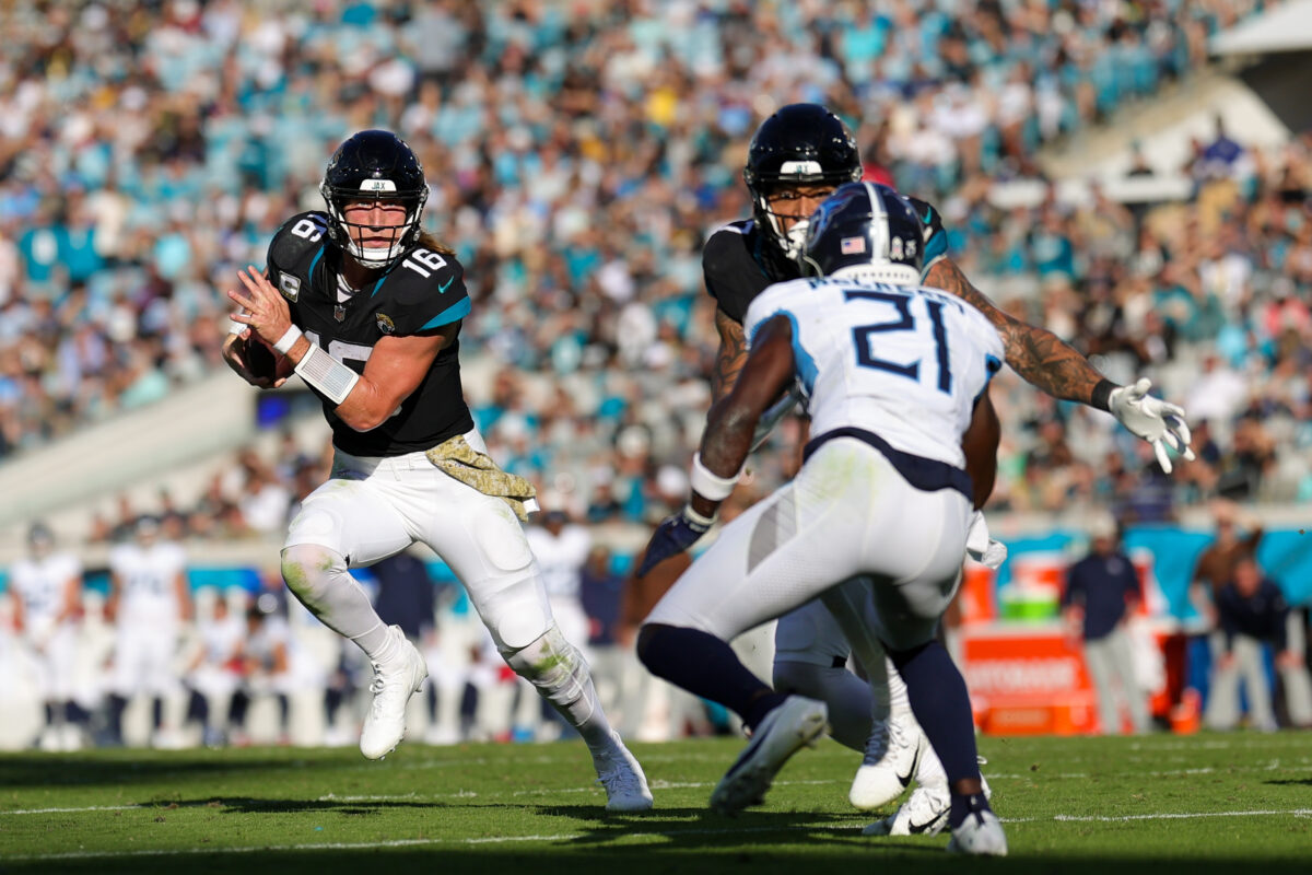 How to buy Jacksonville Jaguars at Tennessee Titans NFL Week 18 tickets