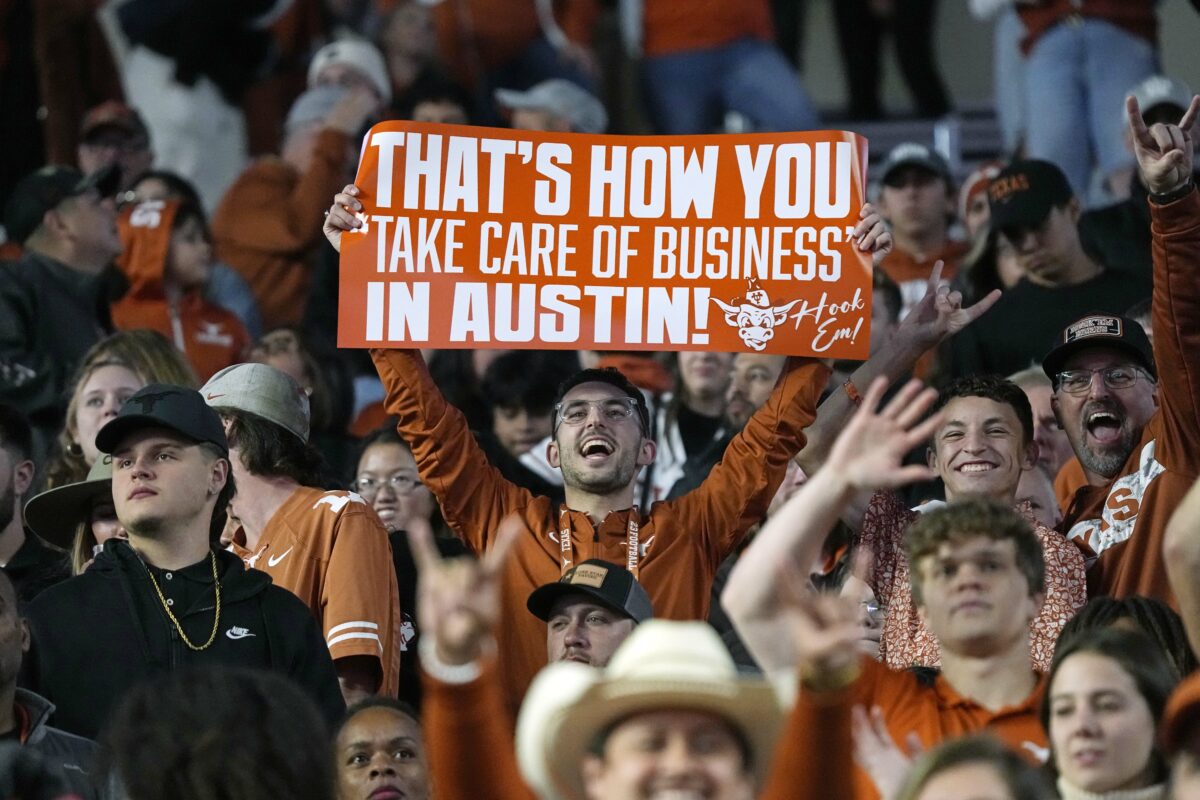 LOOK: Several Texas football newcomers secure NIL deal with Vanguard Volkswagen