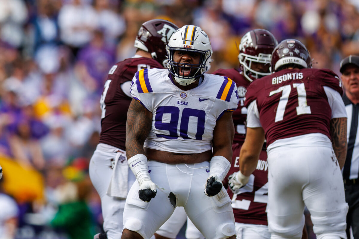 Report: LSU DT Jacobian Guillory did not enter 2024 NFL draft, plans to return to Tigers