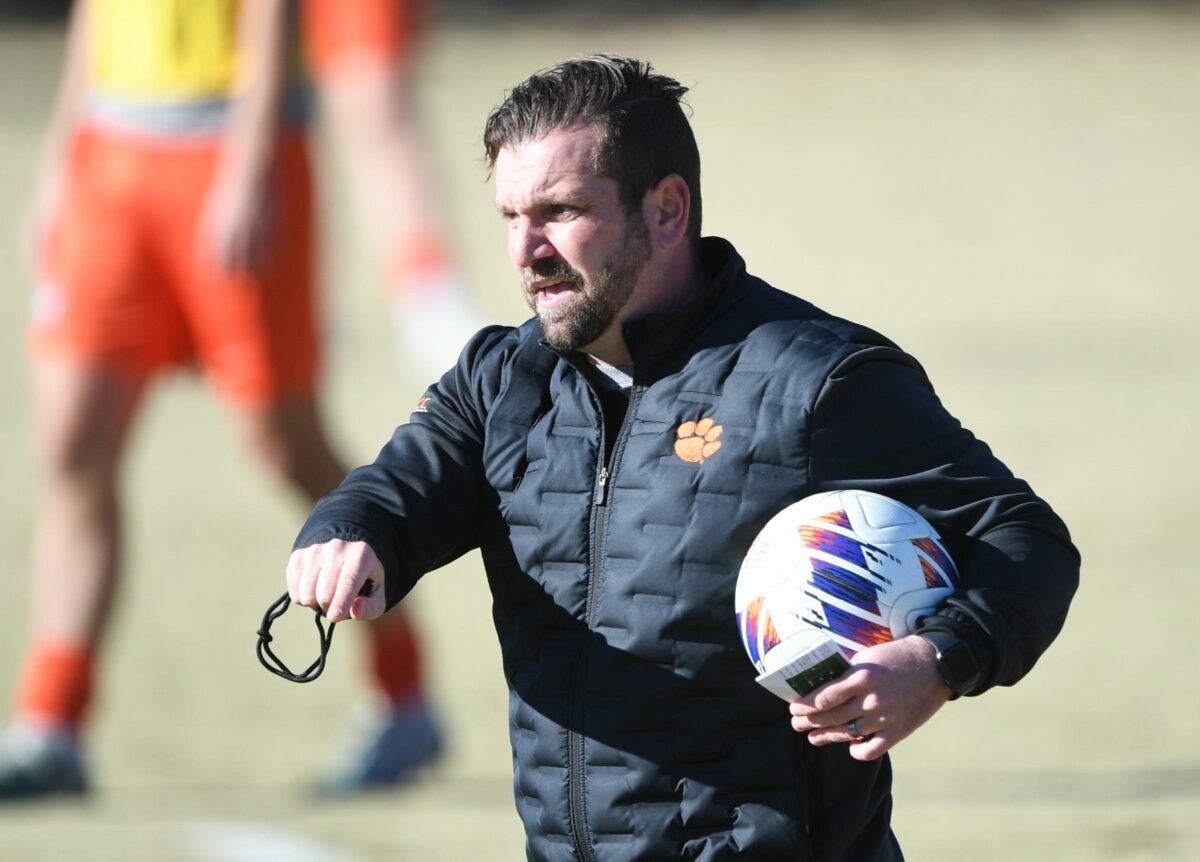 Phil Jones Named a Top Assistant Coach by College Soccer News