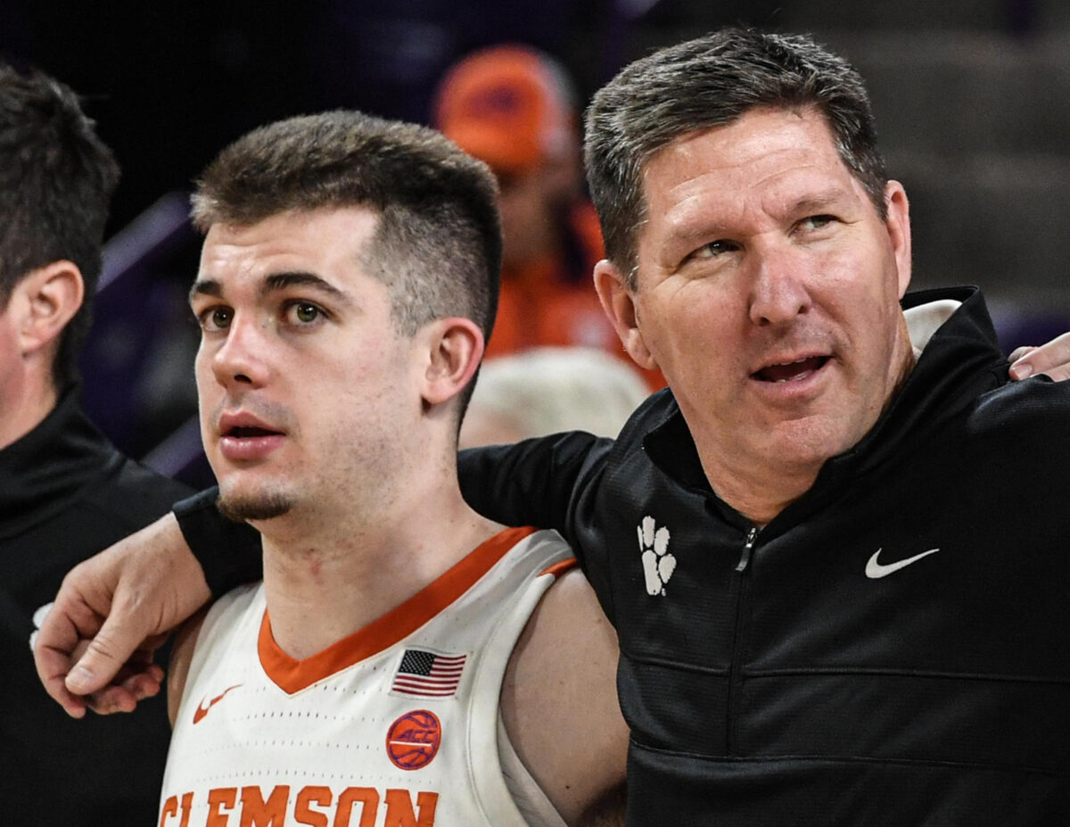 Clemson receives no votes in latest AP Top 25 men’s basketball poll