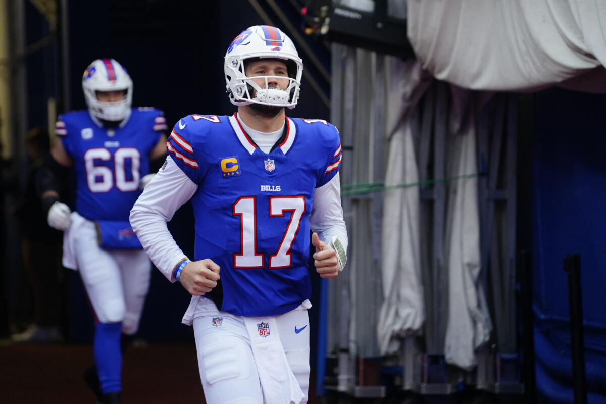 Bills’ Josh Allen on rocky Pats game: ‘One of the longest quarters I’ve ever been part of’