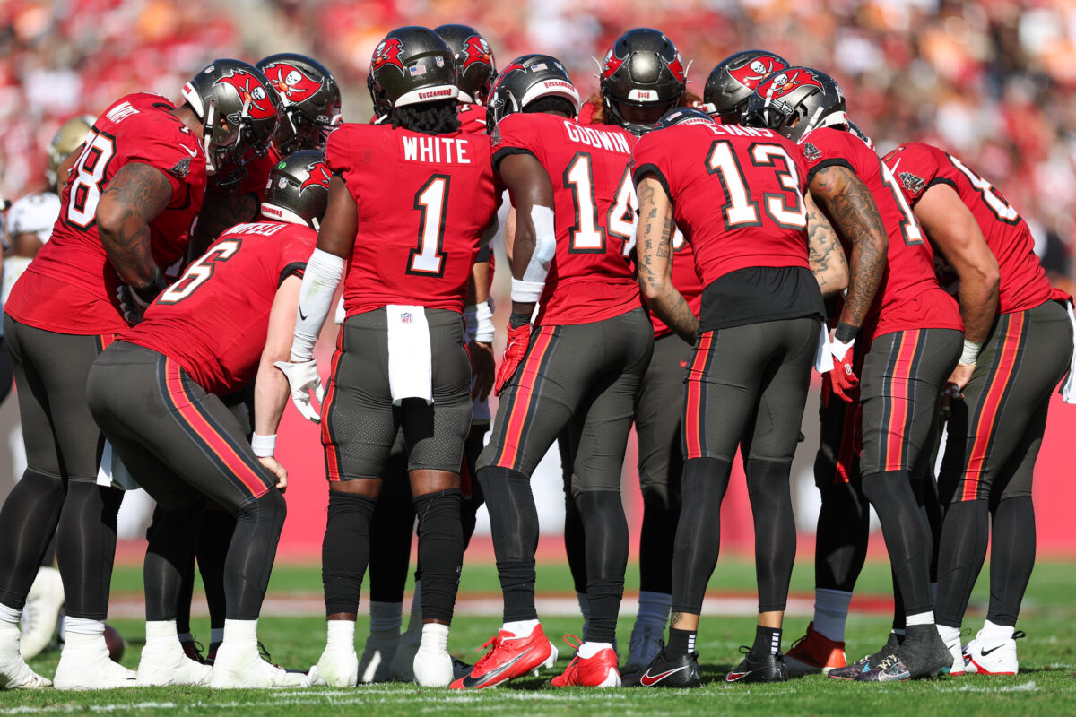 Bucs reveal uniform combo for Wild Card matchup vs. Eagles