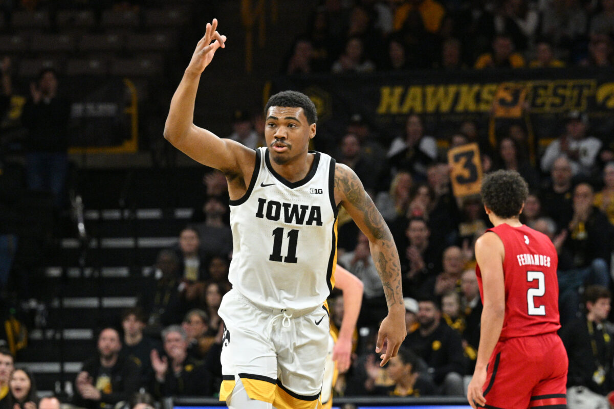 Social media reacts as Iowa basketball collects first Big Ten win vs. Rutgers