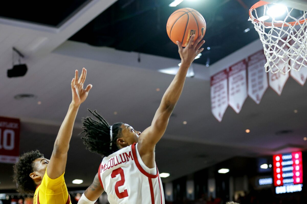 Oklahoma Sooners open Big 12 play with a 71-63 win over the Iowa State Cyclones