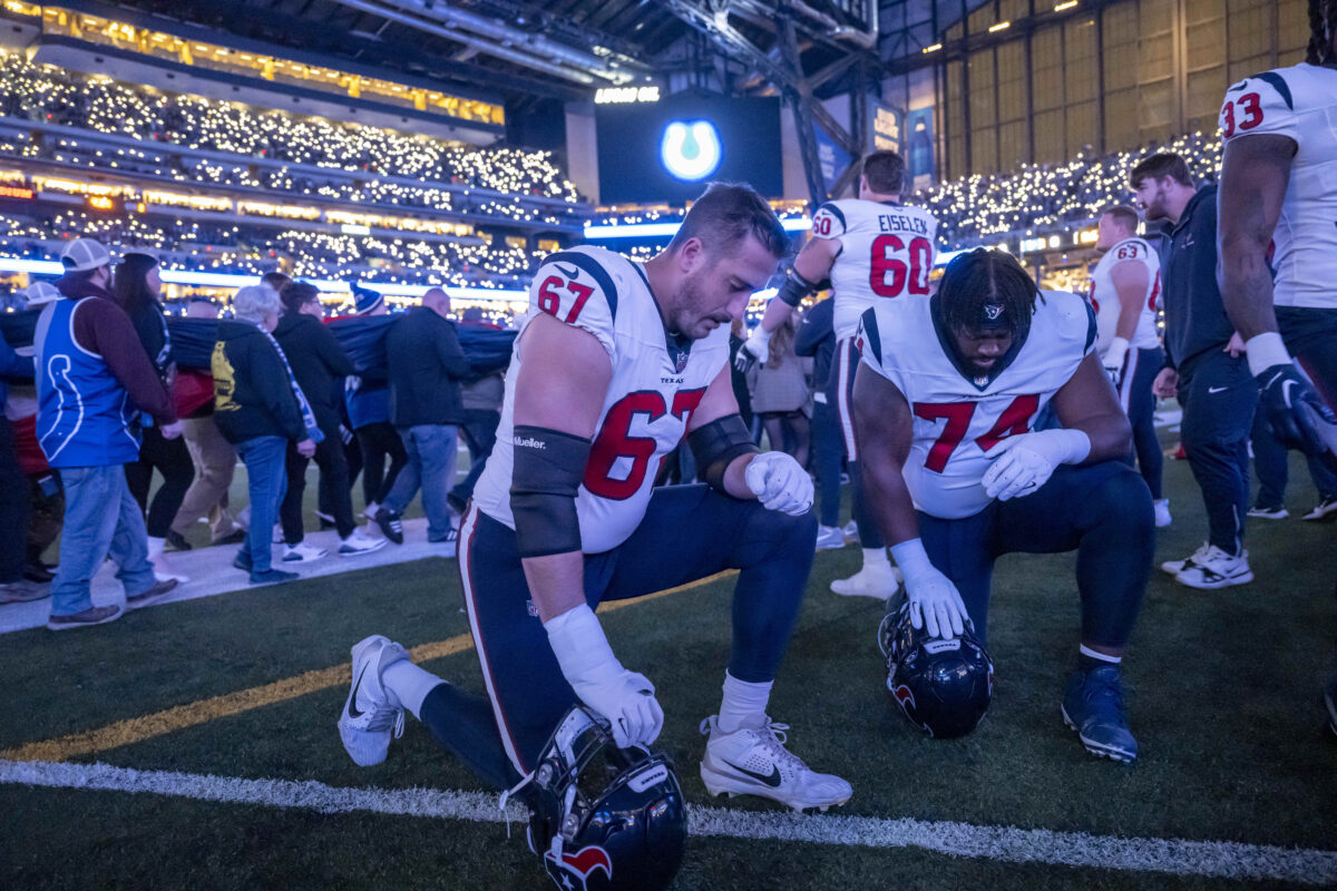 Charlie Heck comes in as injury replacement, helps Texans to blowout win