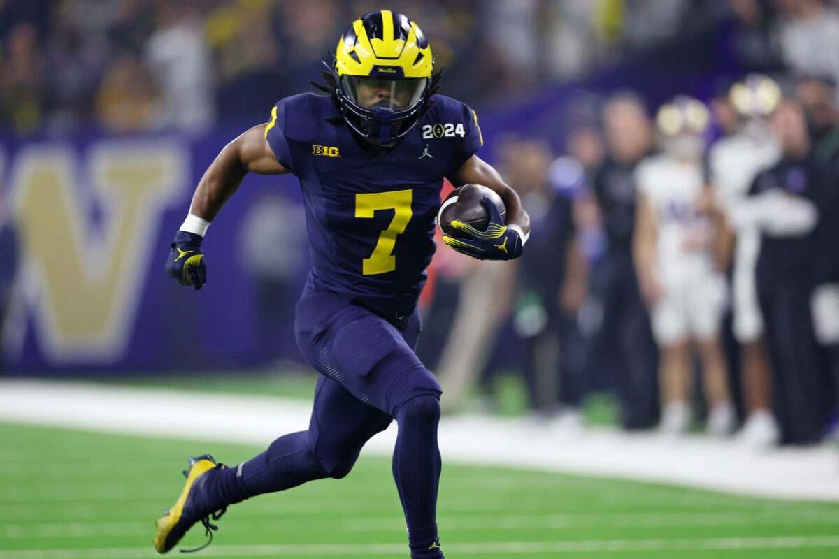 Watch: Donovan Edwards breaks free for the game’s first score for Michigan