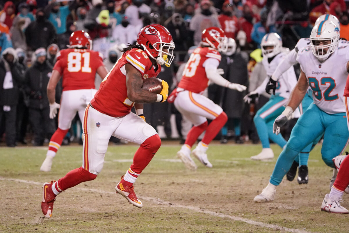 WATCH: Chiefs RB Isiah Pacheco scores clutch fourth-quarter TD vs. Dolphins