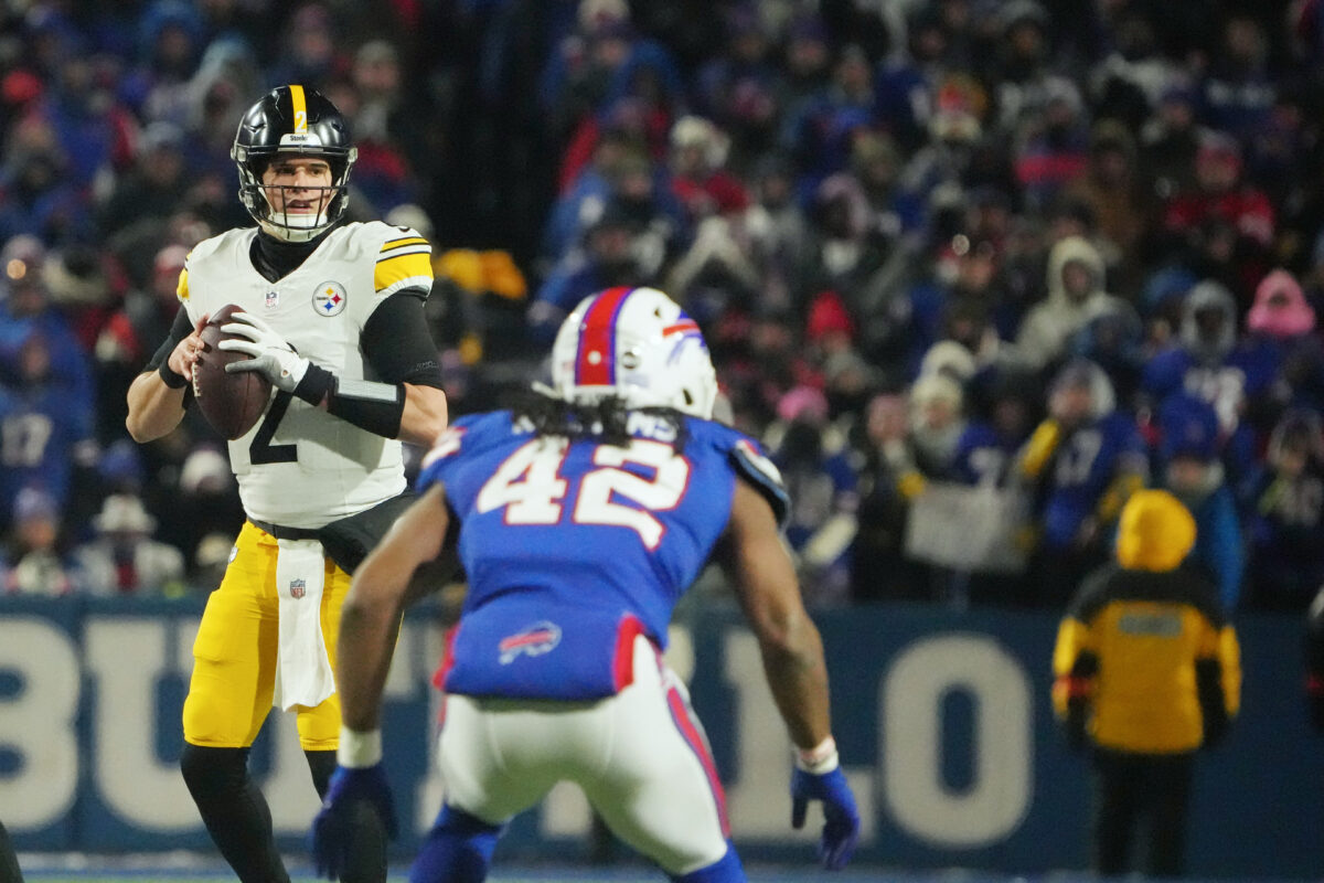 Penalties and miscues end Steelers season in ugly fashion