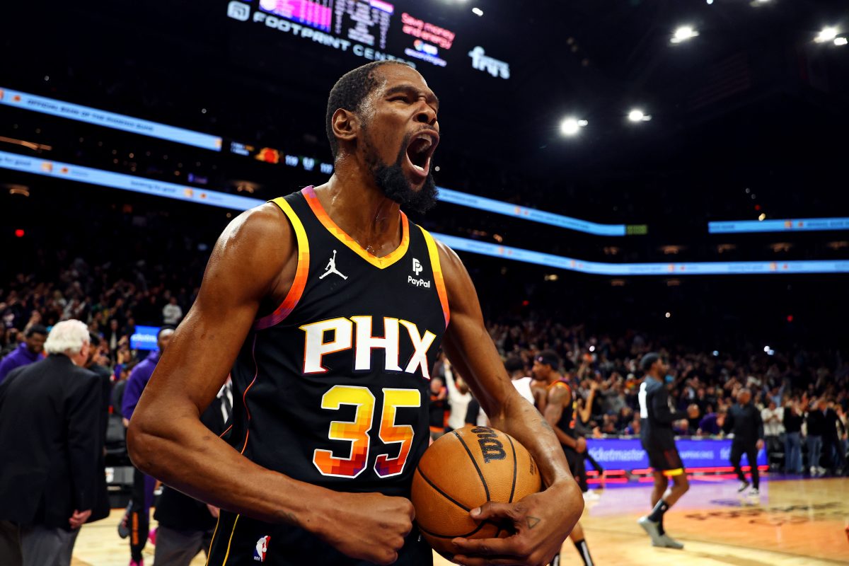 NBA Twitter reacts to Suns’ huge 22-point comeback win vs. Kings: ‘Season-altering win’