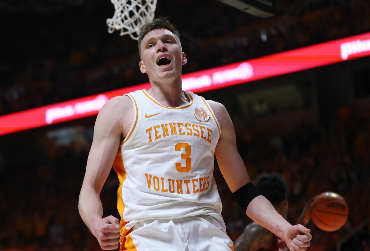 Vols defeat Alabama for third consecutive victory
