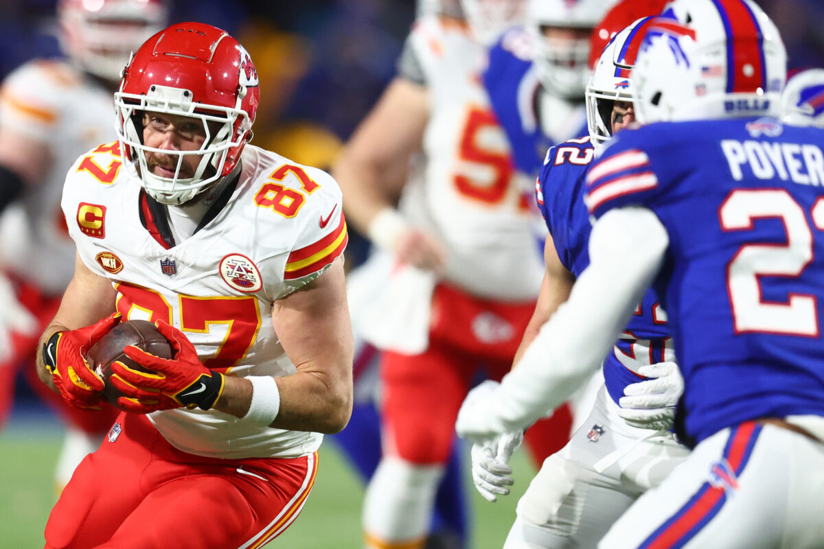 WATCH: Chiefs QB Patrick Mahomes, Travis Kelce connect for second touchdown vs. Bills