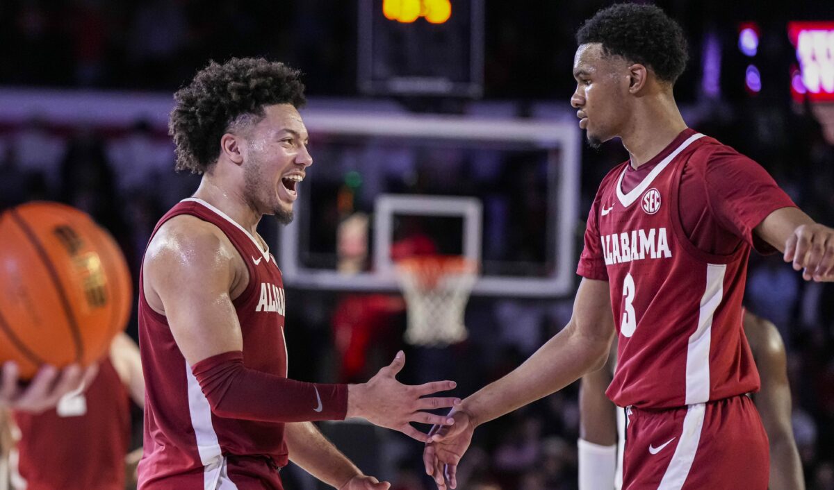 Alabama remains resilient, comes back to take down Georgia