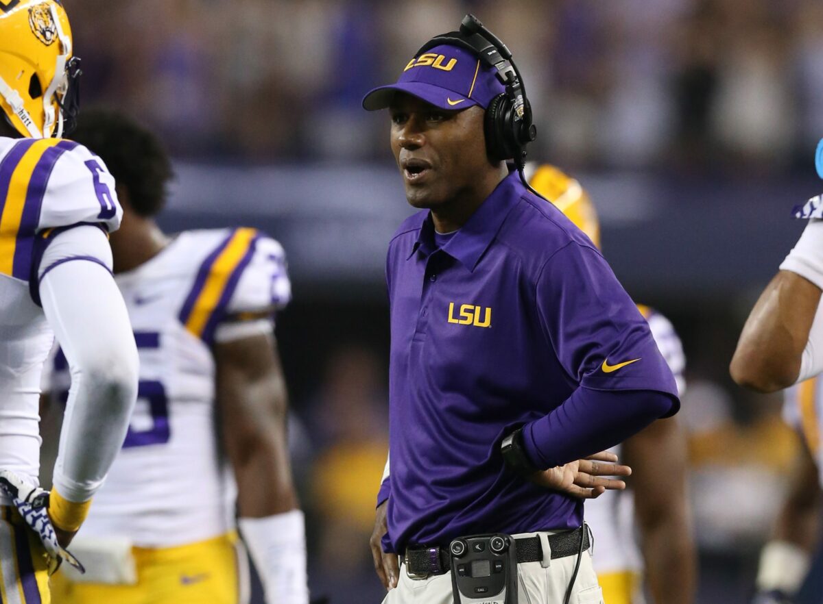 LSU reportedly finalizing a deal to bring Corey Raymond back on staff