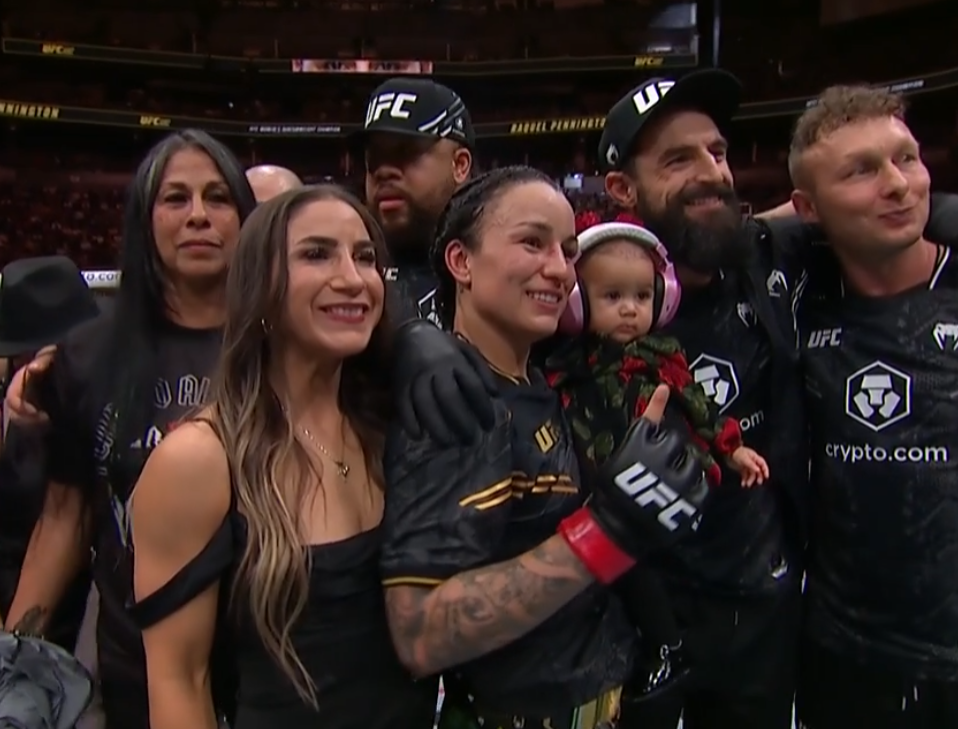 Social media reacts to Raquel Pennington’s vacant title win over Mayra Bueno Silva at UFC 297