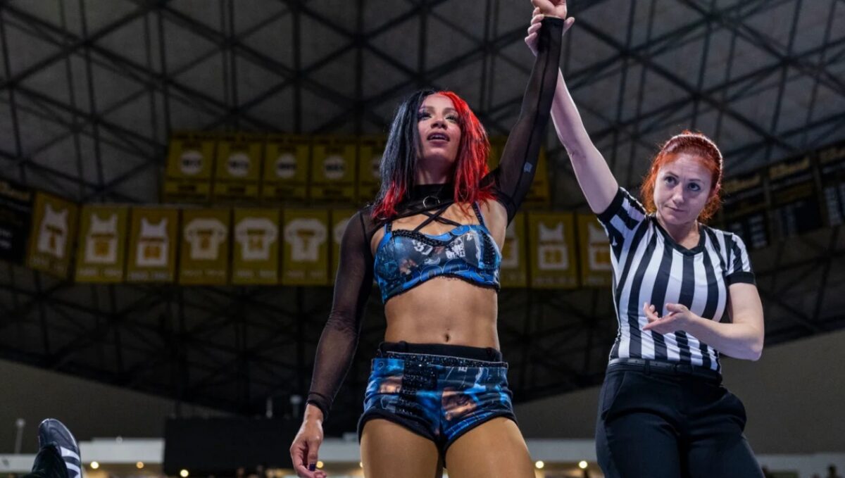 AEW may be preparing to show Mercedes Moné the money