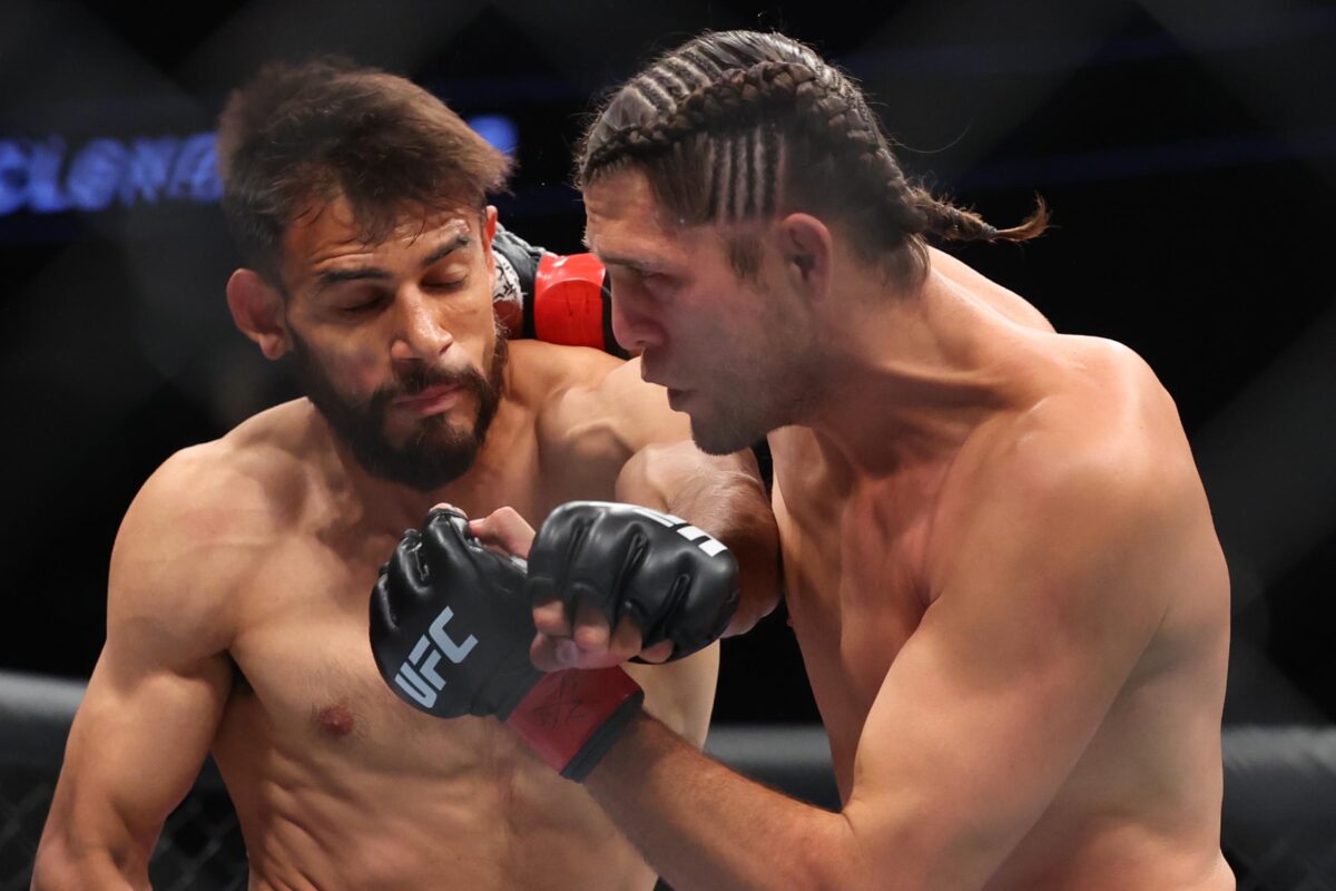 UFC Mexico: Yair Rodriguez a slight favorite to beat Brian Ortega again